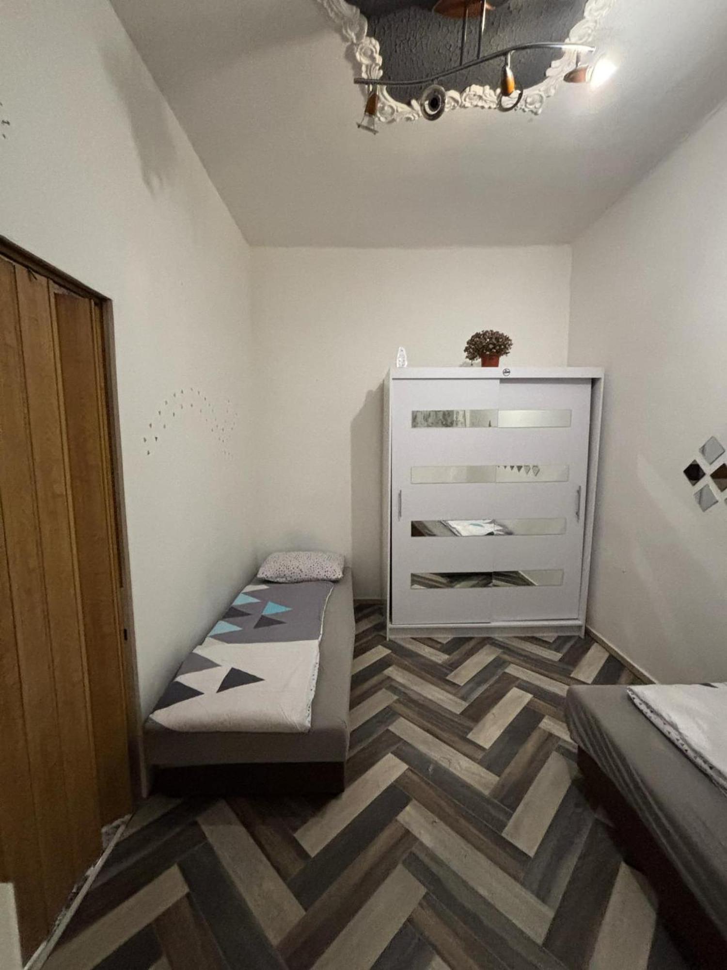 Апартаменты Apartma U Faltynka Брно Экстерьер фото